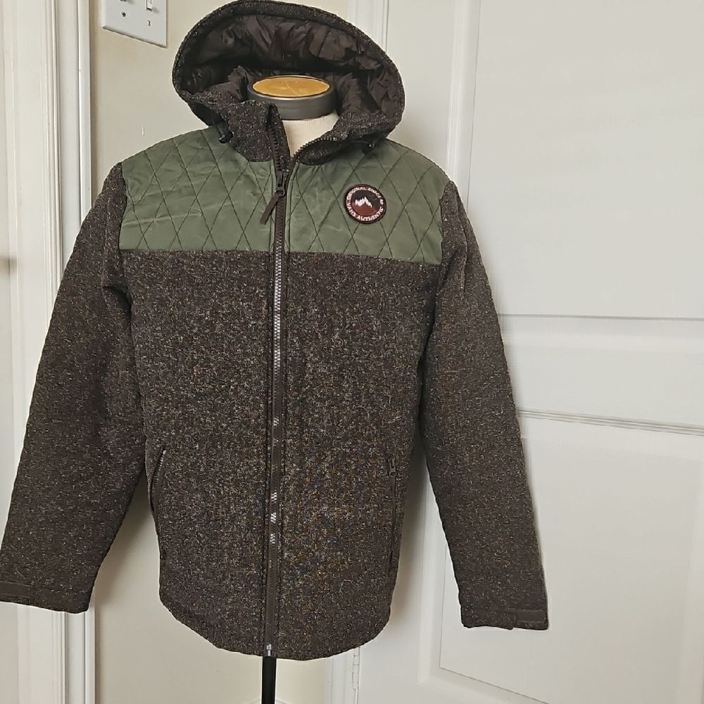 Vans Brown and Green Puffer Jacket with Brown Hood